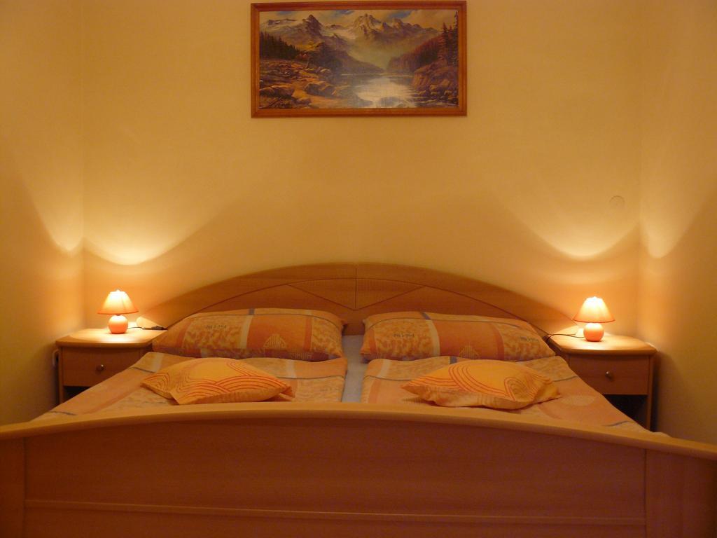 Zsuzsi Apartman Zalakaros Cameră foto